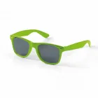 Óculos de sol na cor verde 