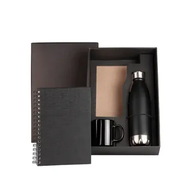 Kit Caderno E Acessórios em caixa