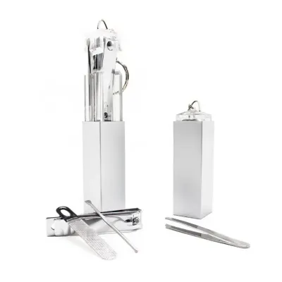 Chaveiro kit manicure 4 peças em estojo plástico