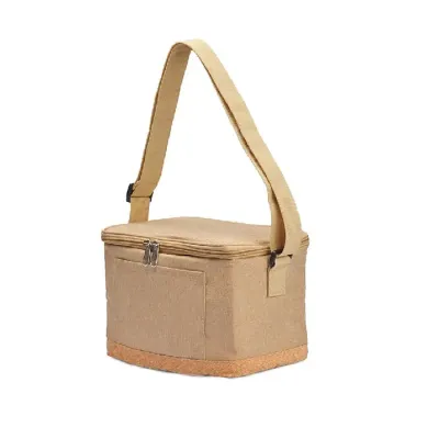 Bolsa térmica em poliéster e detalhes na parte inferior em cortiça