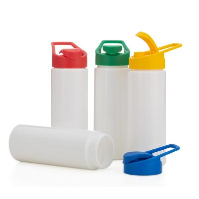 O Squeeze Plástico 550ml é a escolha perfeita para quem busca um brinde promocional prático e efi...