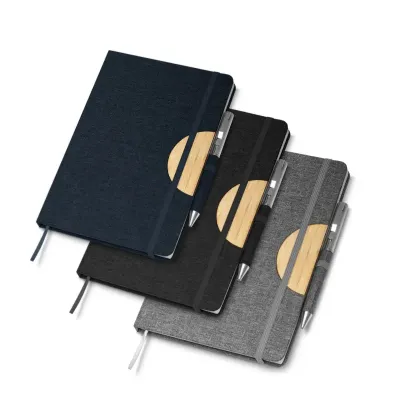 Cadernos de anotações com suporte para caneta