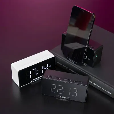 Caixa de som multimídia com relógio despertador e suporte para celular - 1819802