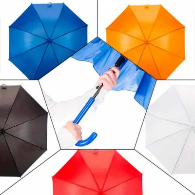 Guarda-chuva com várias cores