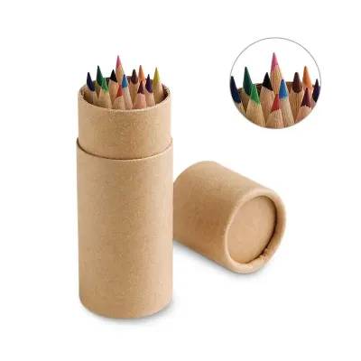 Caixa com 12 lápis de cor