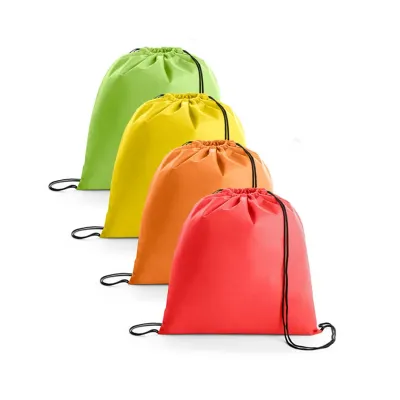Mochilas Saco em TNT