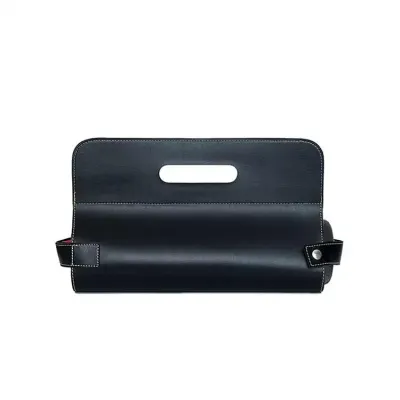 Porta garrafa com lingueta e botão de pressão 