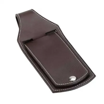 Identificador de bagagem em couro com visor.