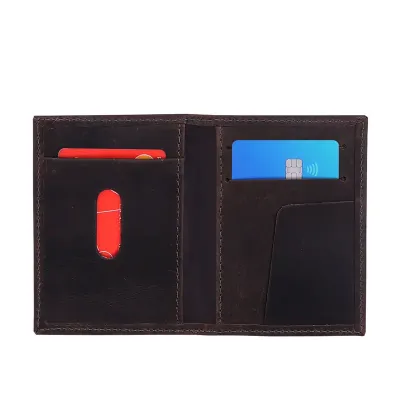Porta cartão em couro discreto e prático - 1784262