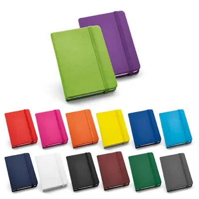 Caderno com diversas cores