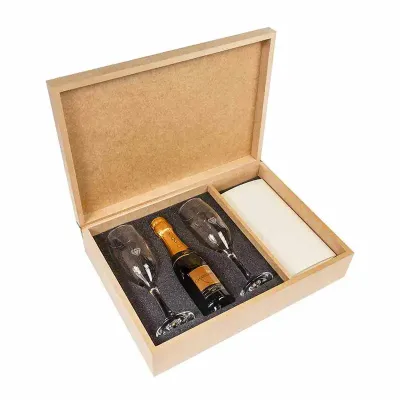 Kit com espumante na caixa de MDF