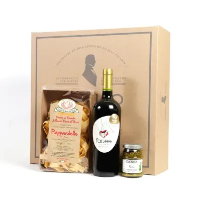 Kit Gourmet com massa especial italiana, molho pesto e vinho tinto  - 143022