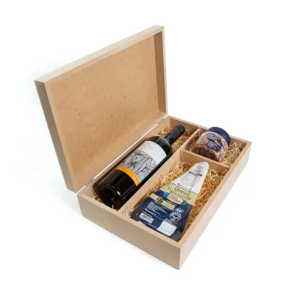 Kit vinho com queijo e aperitivo na caixa de MDF - 1859251
