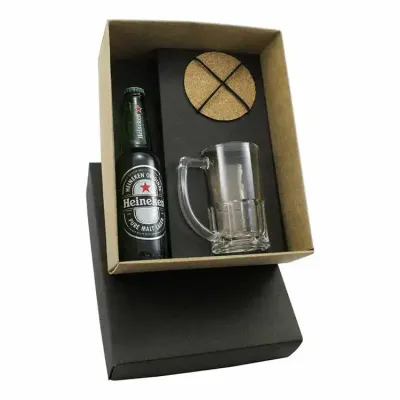 Kit cerveja Heineken 330ml com porta-copo e caneca de vidro