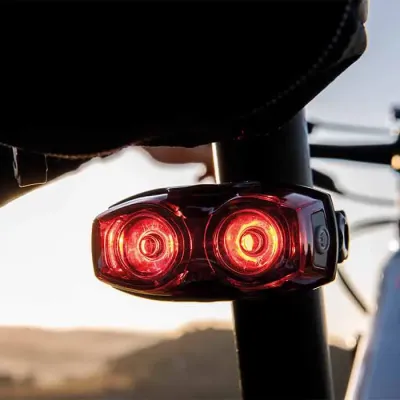 Sinalizador traseiro de LED para bicicleta - 1301168