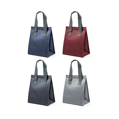 Bolsa térmica em 300D de alta densidade com pegas em webbing