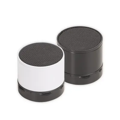 Caixa de som metálica: branca e preta