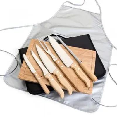 Kit para Churrasco cabo em Bambu, laminas em aço Inox com avental.