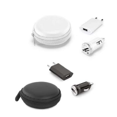 Kit de carregadores USB na cores preto e branco