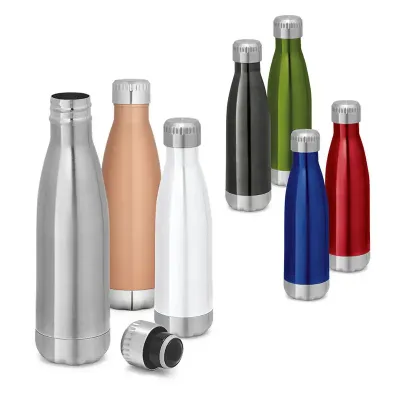 Garrafa térmica em aço inox com parede dupla e tampa com sistema de vácuo.