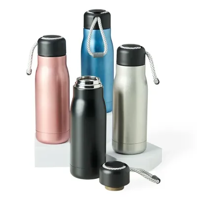Garrafa térmica com capacidade de 420ml: várias cores