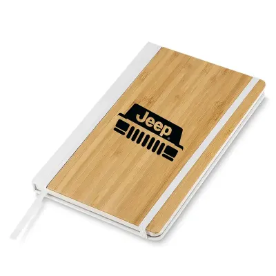 Caderneta em bambu pautada personalizada