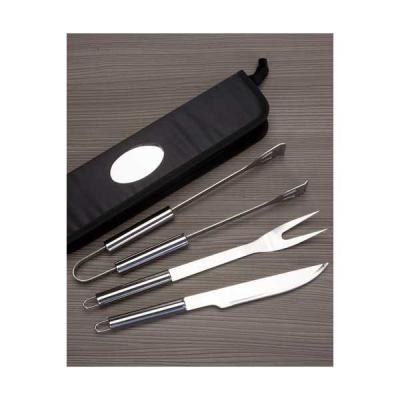 Kit de churrasco no estojo personalizado