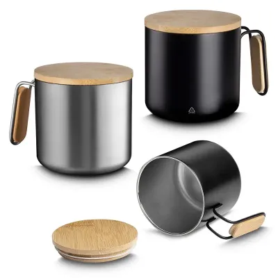 Caneca térmica em aço inox com parede dupla isolada à vácuo