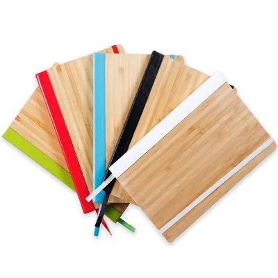 Caderno de anotações, capa de bambu e PU.