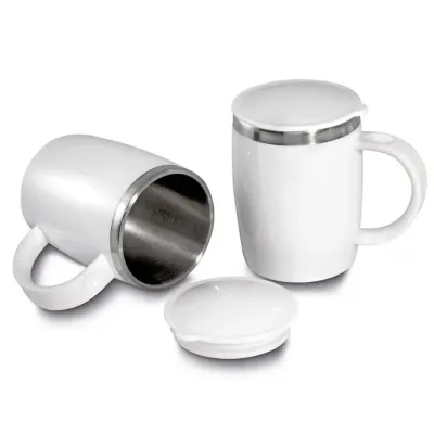 Caneca com tampa