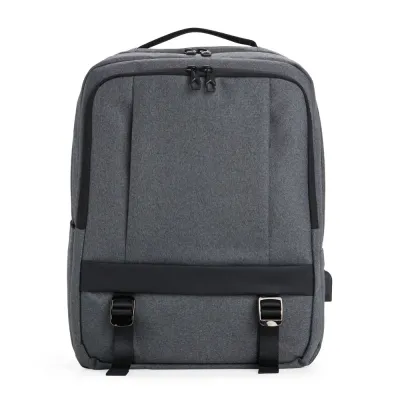 Mochila 20L Nylon com USB Personalizada Promocional