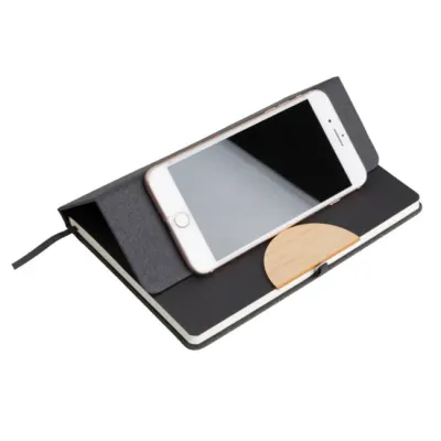 Moleskine com detalhes em madeira - 2176257