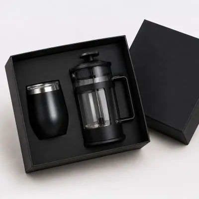 Kit café Personalizado com cafeteira e copo térmico