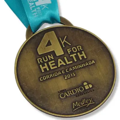 Medalha em Metal ou Acrílico com fita personalizada