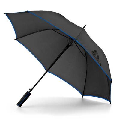 Guarda-chuva com detalhes em azul 