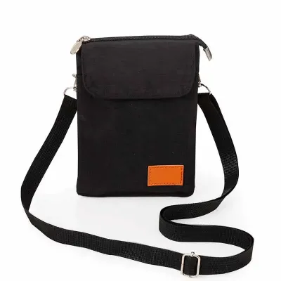 Mini bolsa transversal de nylon com plaquinha personalizável - 923225