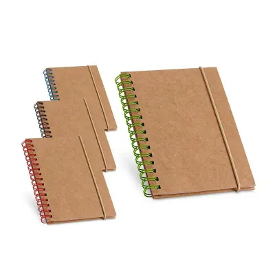 Caderno capa dura com molas coloridas - 1075427