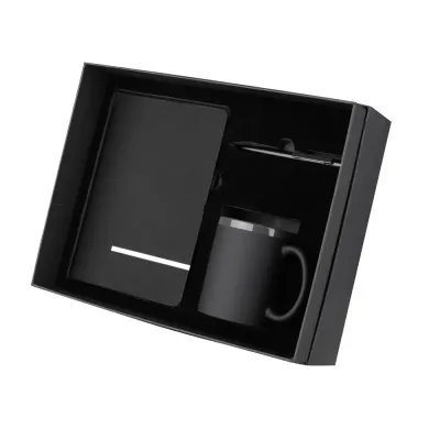 Kit escritório contendo caderno A5, caneca e caneta