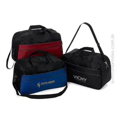 Bolsa de viagem em poliéster impermeável.