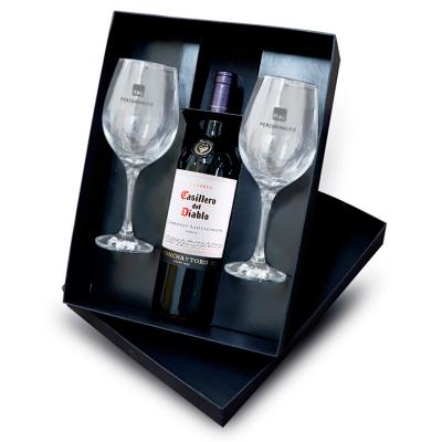 Kit Bebida com Vinho e Taças  Personalizado 1